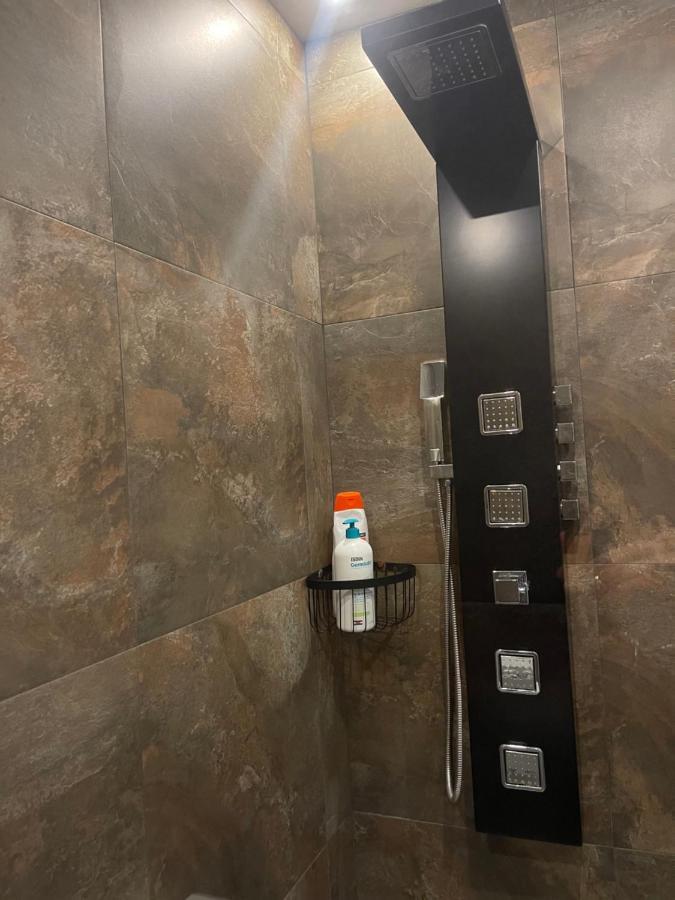 1 Habitacion Con Bano Privado Frente A La Piscina, Maximo Para 4 Personas, No Es La Casa Completa,1Cama Y 1 Sofa-Cama San Vicente Raspeig Buitenkant foto