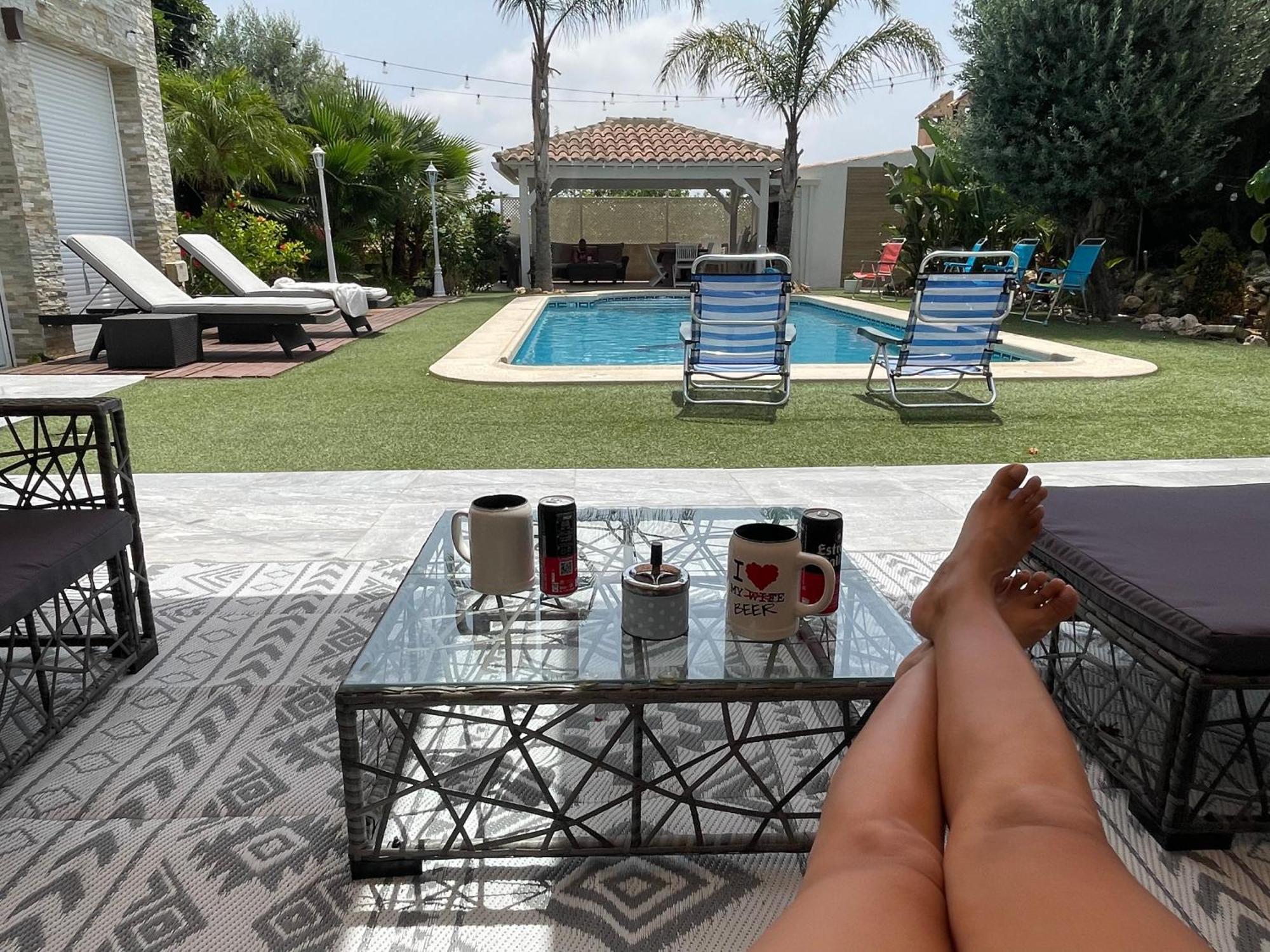 1 Habitacion Con Bano Privado Frente A La Piscina, Maximo Para 4 Personas, No Es La Casa Completa,1Cama Y 1 Sofa-Cama San Vicente Raspeig Buitenkant foto